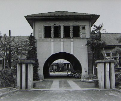 富岡小学校