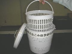 通気式生ごみ容器